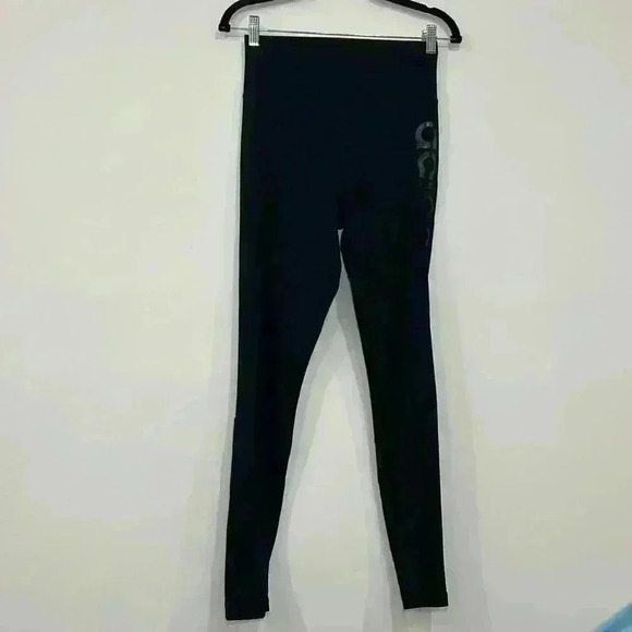 Adidas legging - Picture 1 of 3